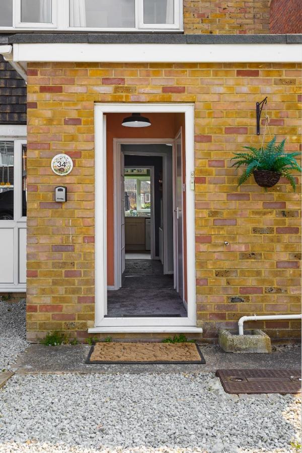 Perfect For Contractors - Canterbury - Free Parking - Ultra Wifi Dış mekan fotoğraf